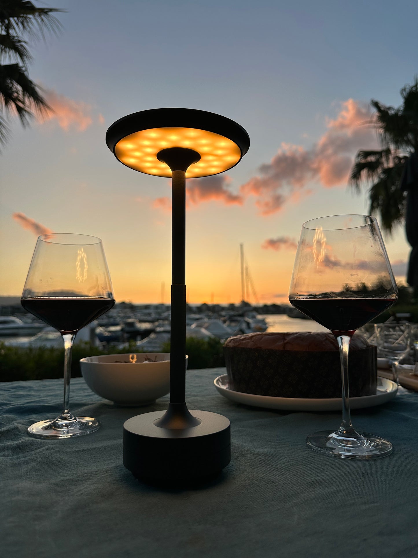 Moderna Cordless Table Lamp - Black